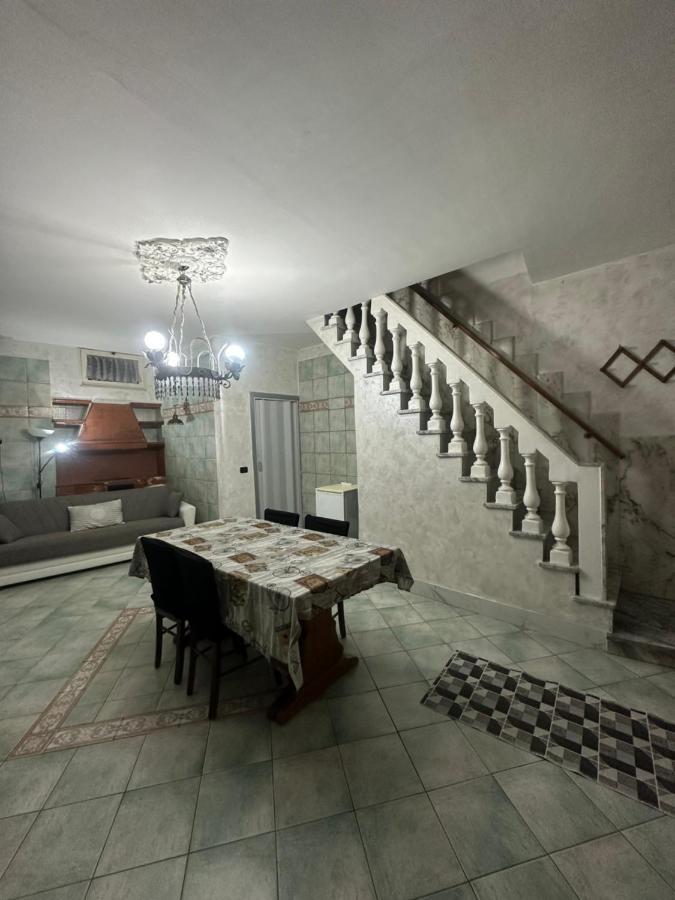 B&B Nonna Maria Napels Buitenkant foto